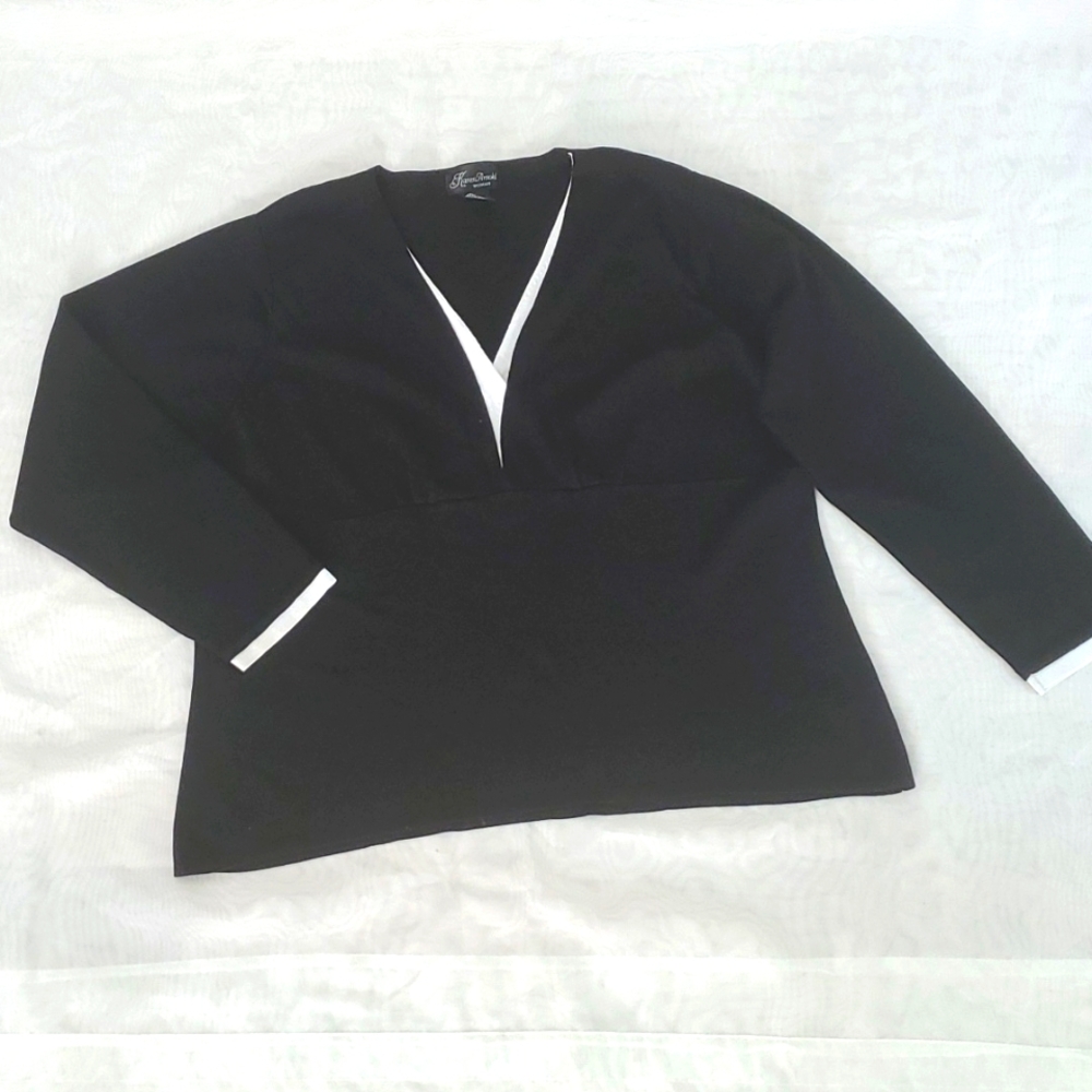 KAREN ARNOLD BLACK WOMEN'S KNIT TOP